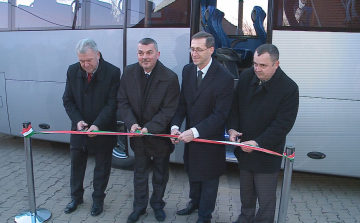 ÚJ ISKOLABUSZ TOMAJMONOSTORÁN