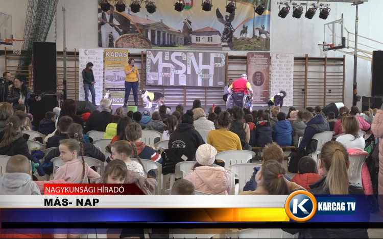 MÁS NAP