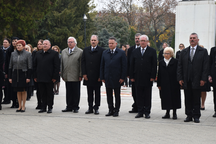 ÜNNEPI MEGEMLÉKEZÉS OKTÓBER 23-A ALKALMÁBÓL