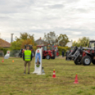 Traktoros ügyességi verseny