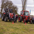 Traktoros ügyességi verseny