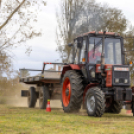 Traktoros ügyességi verseny
