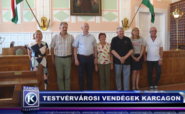 Testvérvárosi vendégek Karcagon