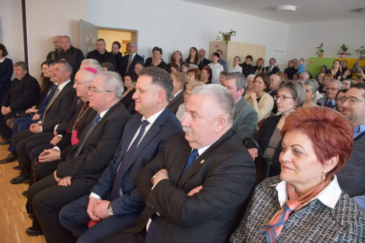 A Szent Erzsébet Katolikus Óvoda megáldása