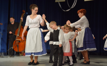 XII. Aprólábak Néptánc Gála