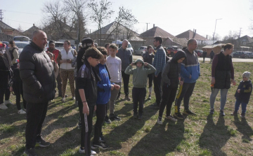 TÁJFUTÓ VERSENY AZ ERZSÉBET-LIGETBEN
