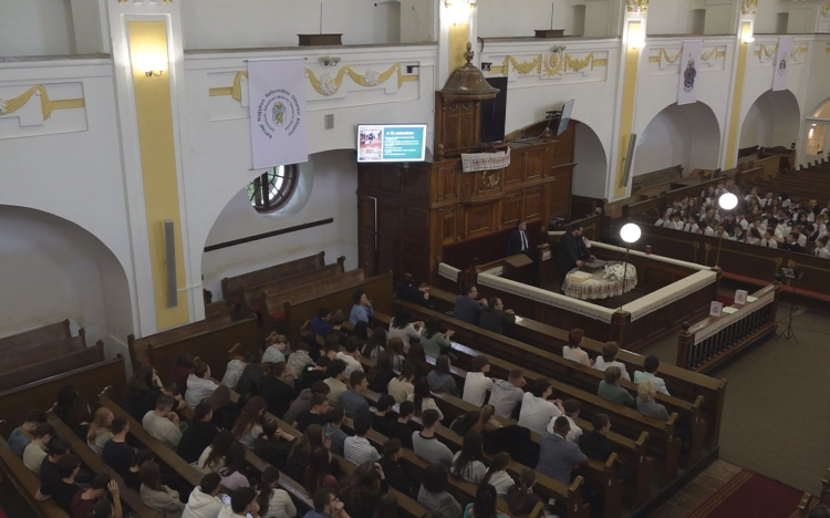 350 ÉVES A KARCAGI REFORMÁTUS OKTATÁS