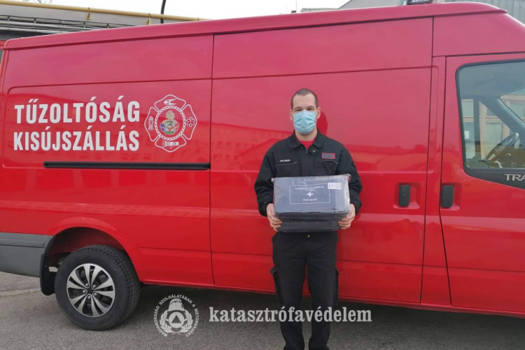 Átadták a pályázati eszközöket