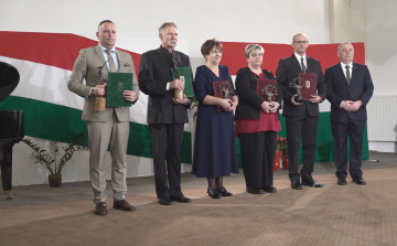 RANGOS ELISMERÉSBEN RÉSZESÜLT SZABÓ TAMÁS