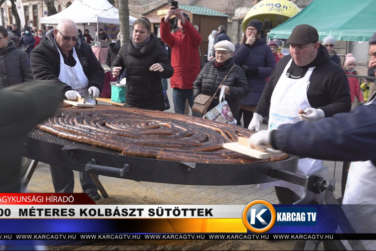 100 MÉTERES KOLBÁSZT SÜTÖTTEK