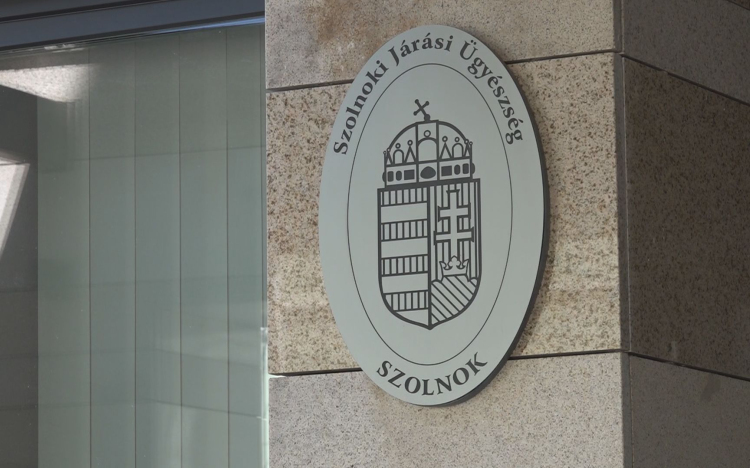5,5 MILLIÓ FT ÉRTÉKBEN LOPTAK FÖLDKÁBELEKET