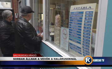 SORBAN ÁLLNAK A VEVŐK A HALÁRUSOKNÁL