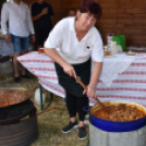 Több száz adag birkapörkölt fogyott