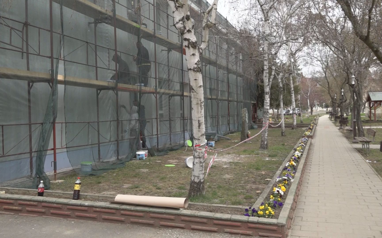 KORSZERŰSÍTIK AZ ABÁDSZALÓKI ISKOLÁT