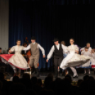 A második adventi gyertya meggyújtása