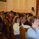 Meggyújtották az első adventi gyertyát