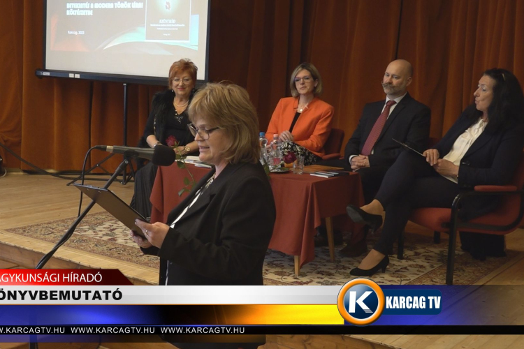 KÖNYVBEMUTATÓ  