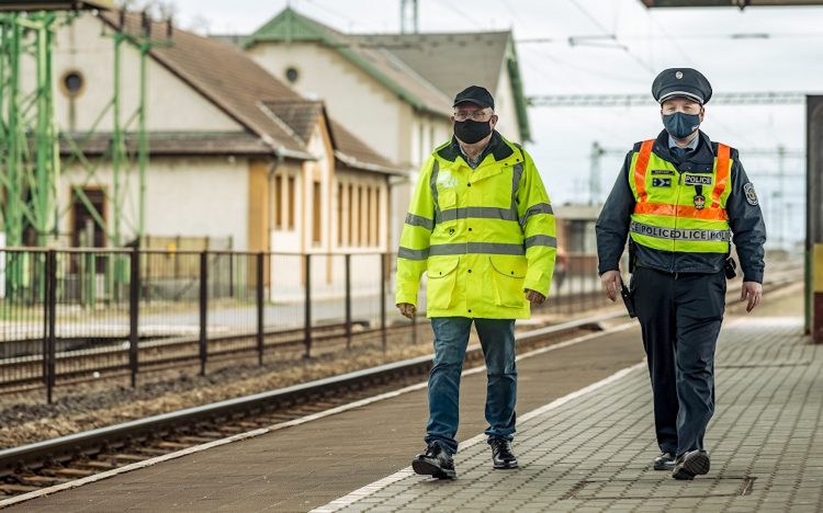 Fokozott ellenőrzések a vasút biztonságáért