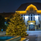 Az első adventi gyertya meggyújtása