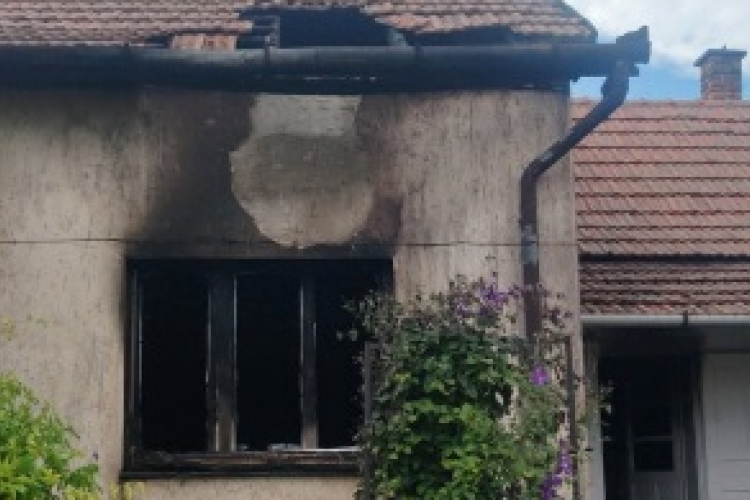  Szoba égett egy abádszalóki házban