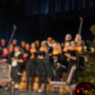 Az első adventi gyertya meggyújtása