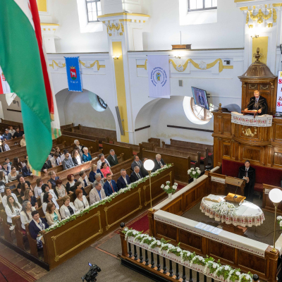 Hálaadó istentisztelet a karcagi református oktatás 350 esztendejéért