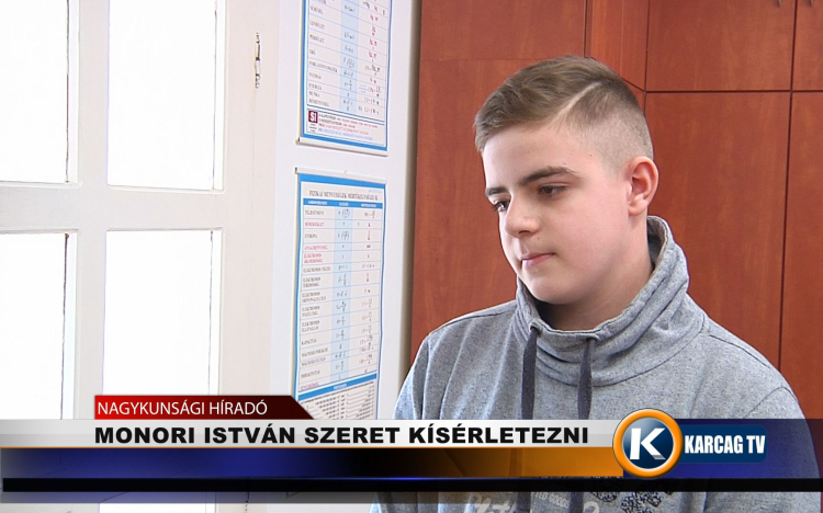 MONORI ISTVÁN SZERET KÍSÉRLETEZNI