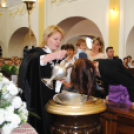 Anyák napja és csoportos keresztelés