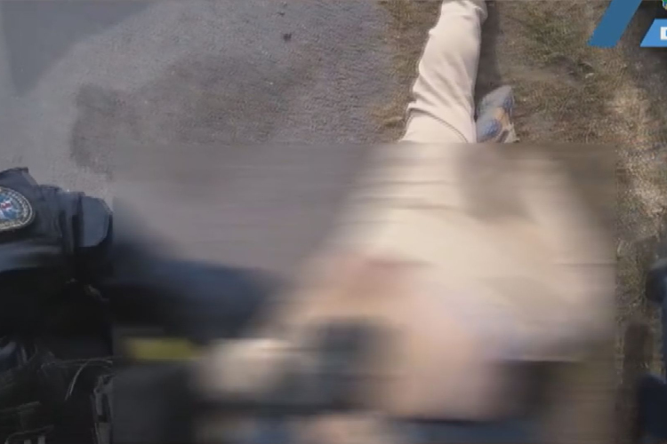 BŰNÖS CSALÁDI TRIÓ