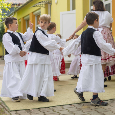 SZIMvilág
