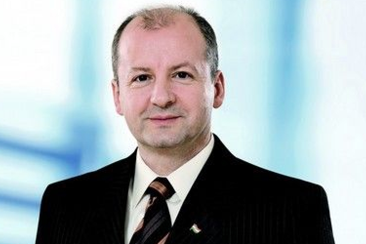 Városunkba jön Simicskó István