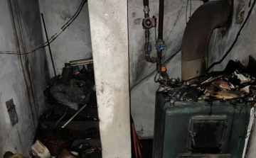 Tűz volt egy tiszafüredi pincében