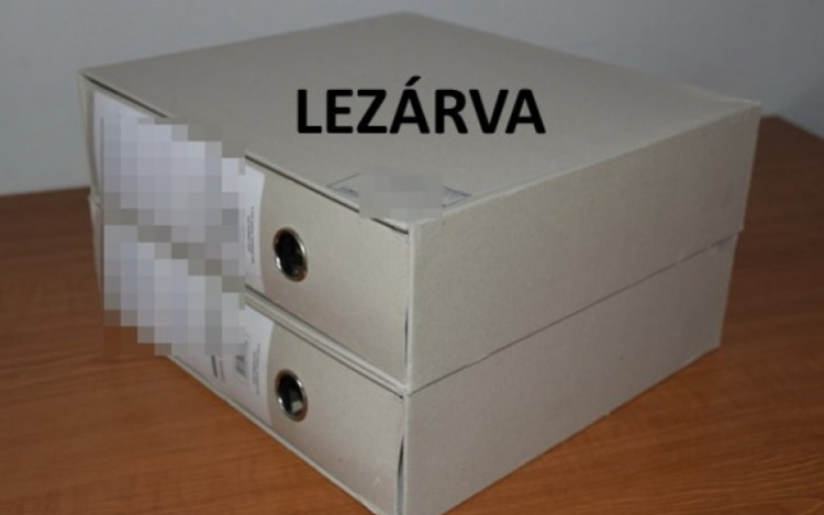 Lezárt akta – egyedi azonosítójellel élt vissza