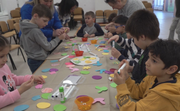 ÓVODÁSOK LÁTOGATTAK A SZENT PÁL MARISTA ÁLTALÁNOS ISKOLÁBA