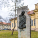 Koszorúzás Mándoky Kongúr István szobránál