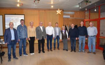 Karcagon újraválasztották Dobos László polgármestert és a FIDESZ-KDNP jelöltjeit