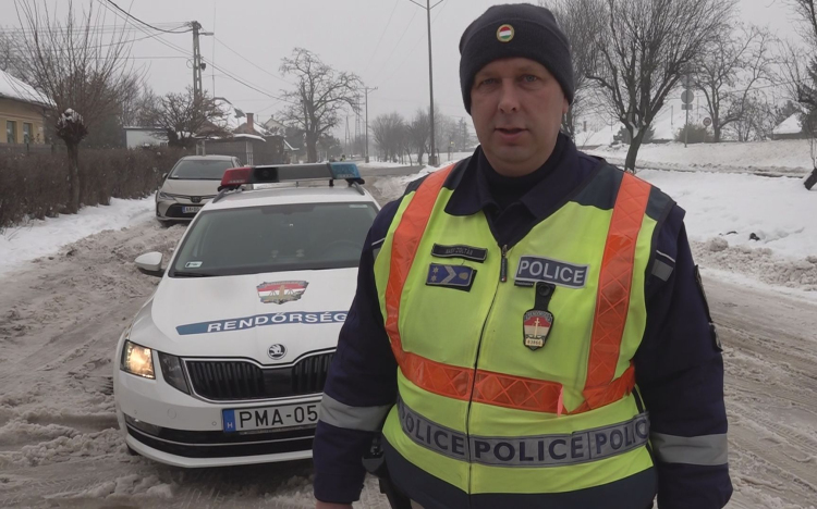 ÉLETET MENTETT A BALESET-HELYSZÍNELŐ