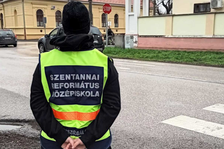A közszolgálati technikus tanulók megkezdték a szolgálatukat