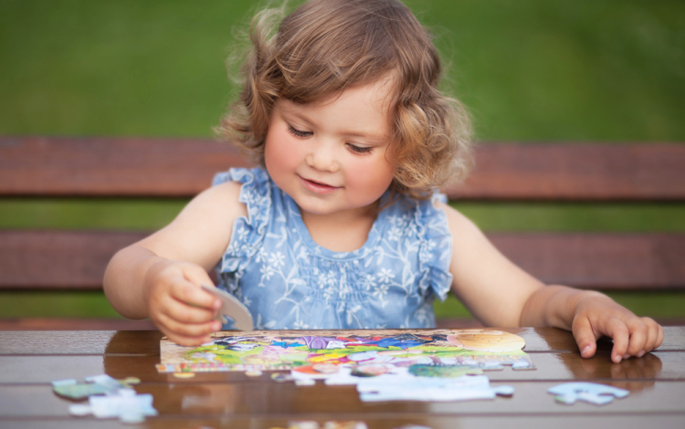 A puzzle a divat felett áll!