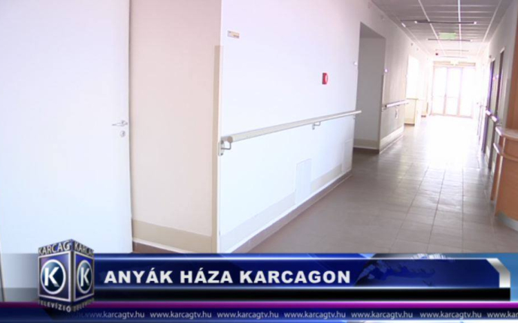 ANYÁK HÁZA KARCAGON