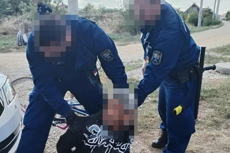 DÍLERT FOGTAK JÁSZLADÁNYON