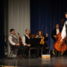 A második adventi gyertya meggyújtása