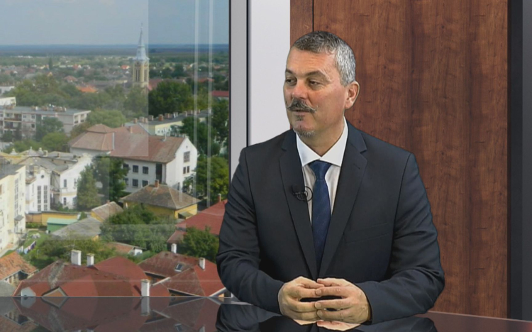 F.Kovács Sándor: Magyarország előre megy, nem hátra!