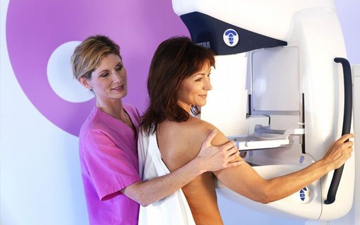 Ingyenes mammográfiás vizsgálat
