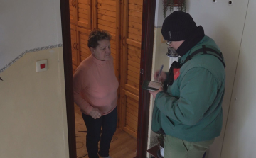 NAGY SEGÍTSÉG AZ IDŐSEKNEK A PLUSZ JUTTATÁS