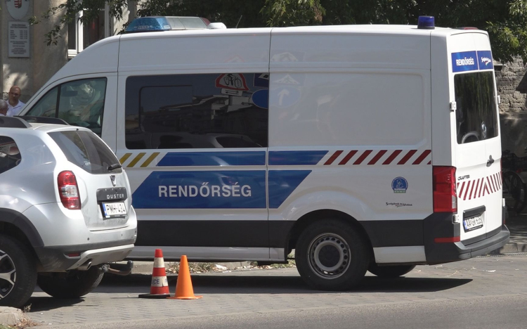 ARANYÉKSZEREKRE UTAZTAK A CSALÓK