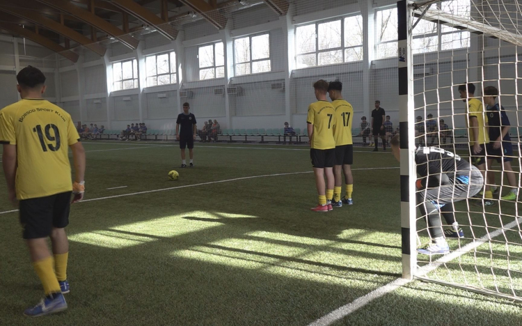 ÚJRA LESZ FOCITÁBOR