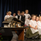 A második adventi gyertya meggyújtása