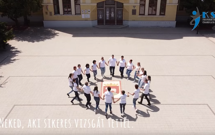 Jerusalema dance kihívás: a Karcagi Szakképzési Centrum is táncolt 