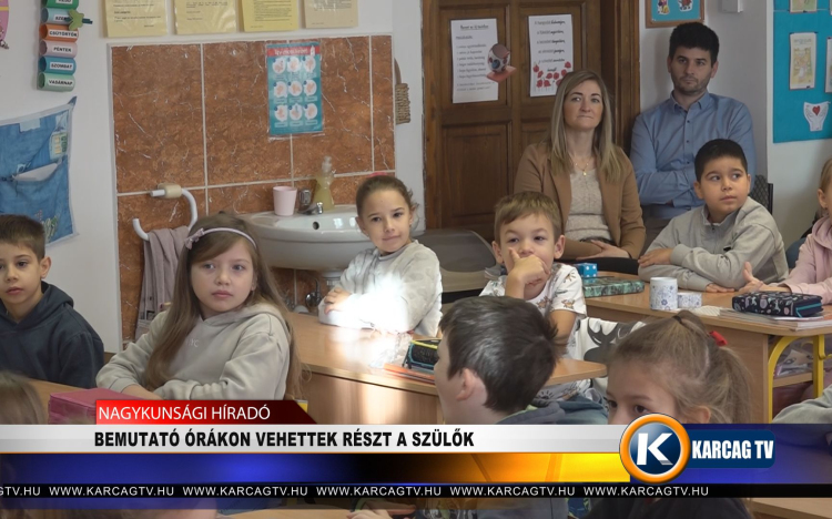 BEMUTATÓ ÓRÁKON VEHETTEK RÉSZT A SZÜLŐK